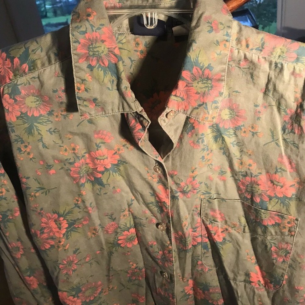 Vintage GAP Womens S Button Front Shirt Floral Hong Kong Gray Pink Blue